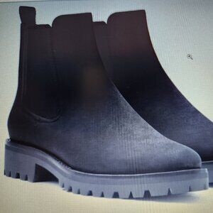 Women's Legend Black Matte Chelsea Boot size 8.5